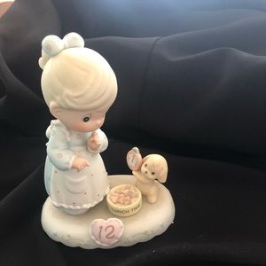 Precious moments keepsake age 12 statue